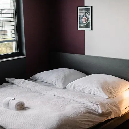 Exklusive Design Blackberry Neubau Appartement *