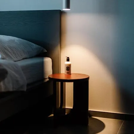 Exklusive Design Blackberry Neubau Appartement *